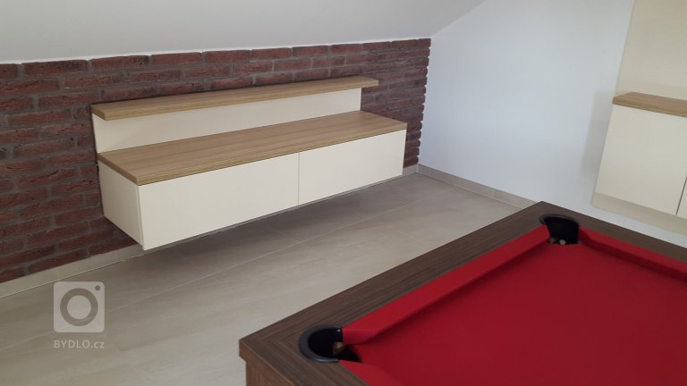 add picture to album