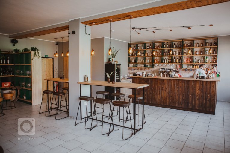 add picture to album