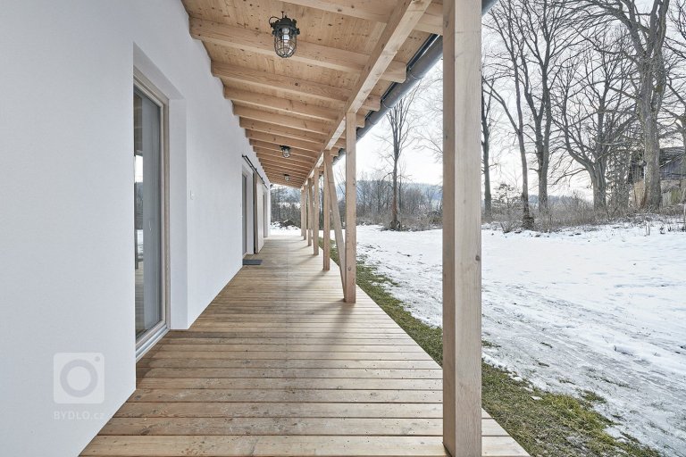 add picture to album