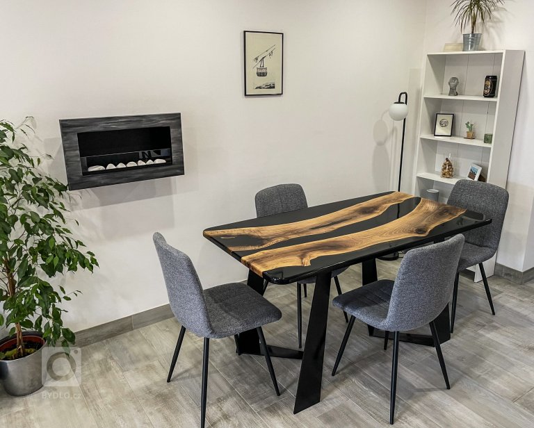 add picture to album