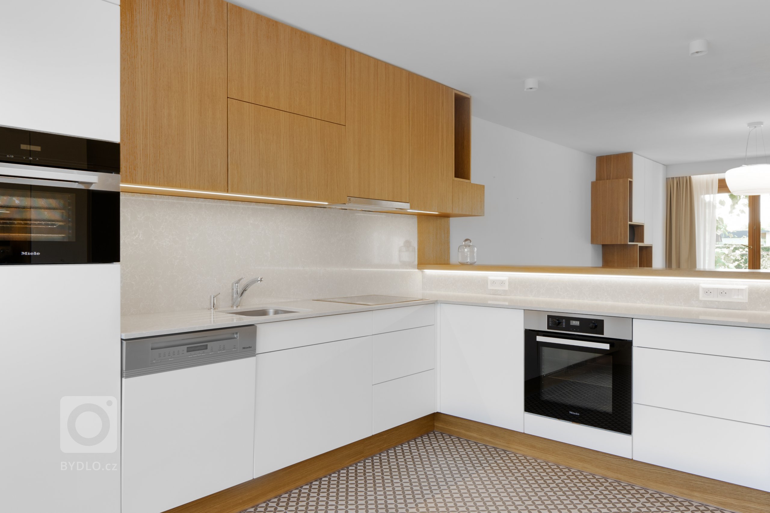 VILA KUNRATICE&nbsp; - EN

The family row house is located in a neighborhood nearby the city of Prague. The house has a typical floor plan, where the living…