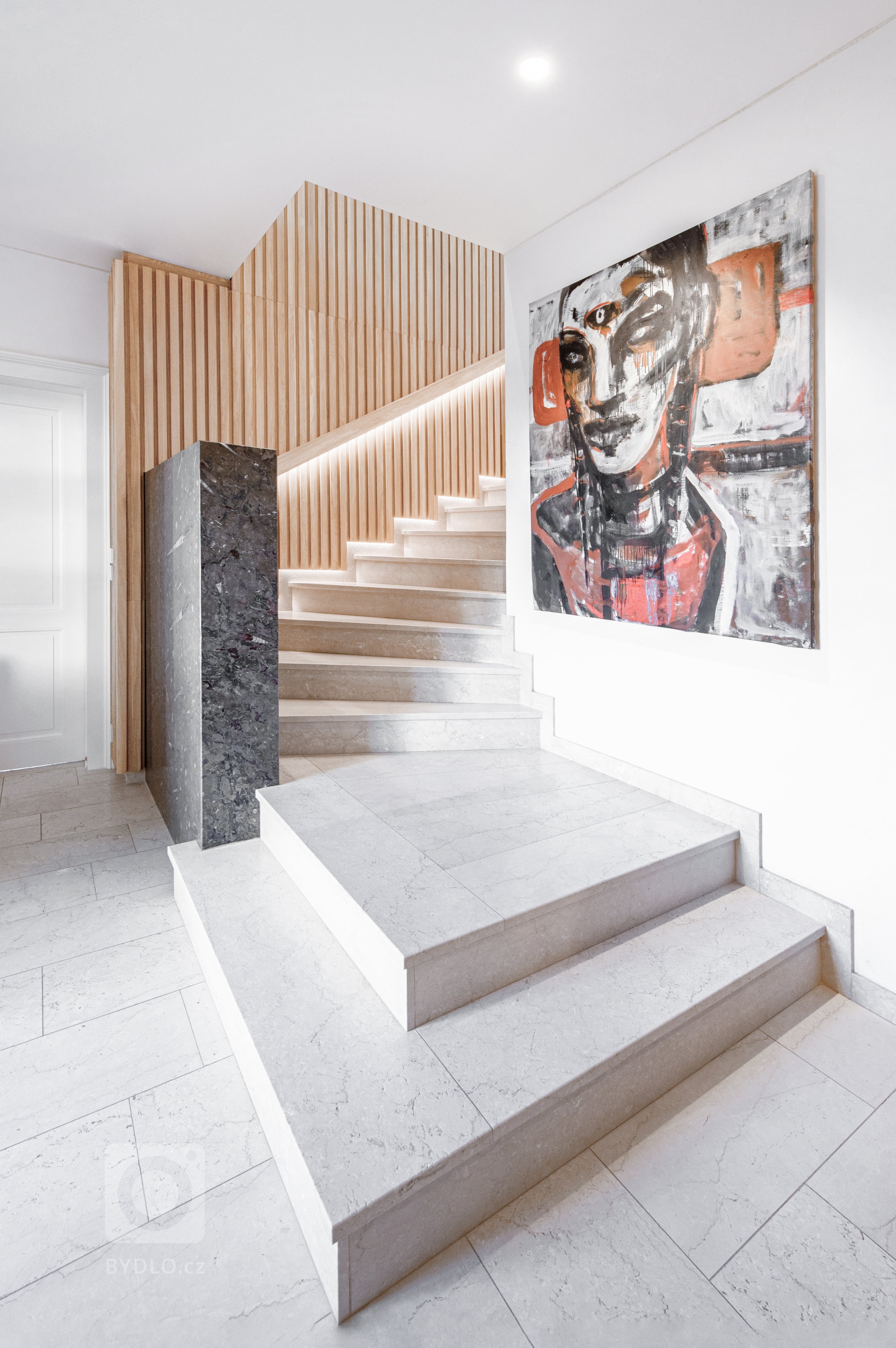 Vila Troja - EN&nbsp;

The historical family house is located on the hill of the residential area of Troja in Prague. The house is naturally integrated with…