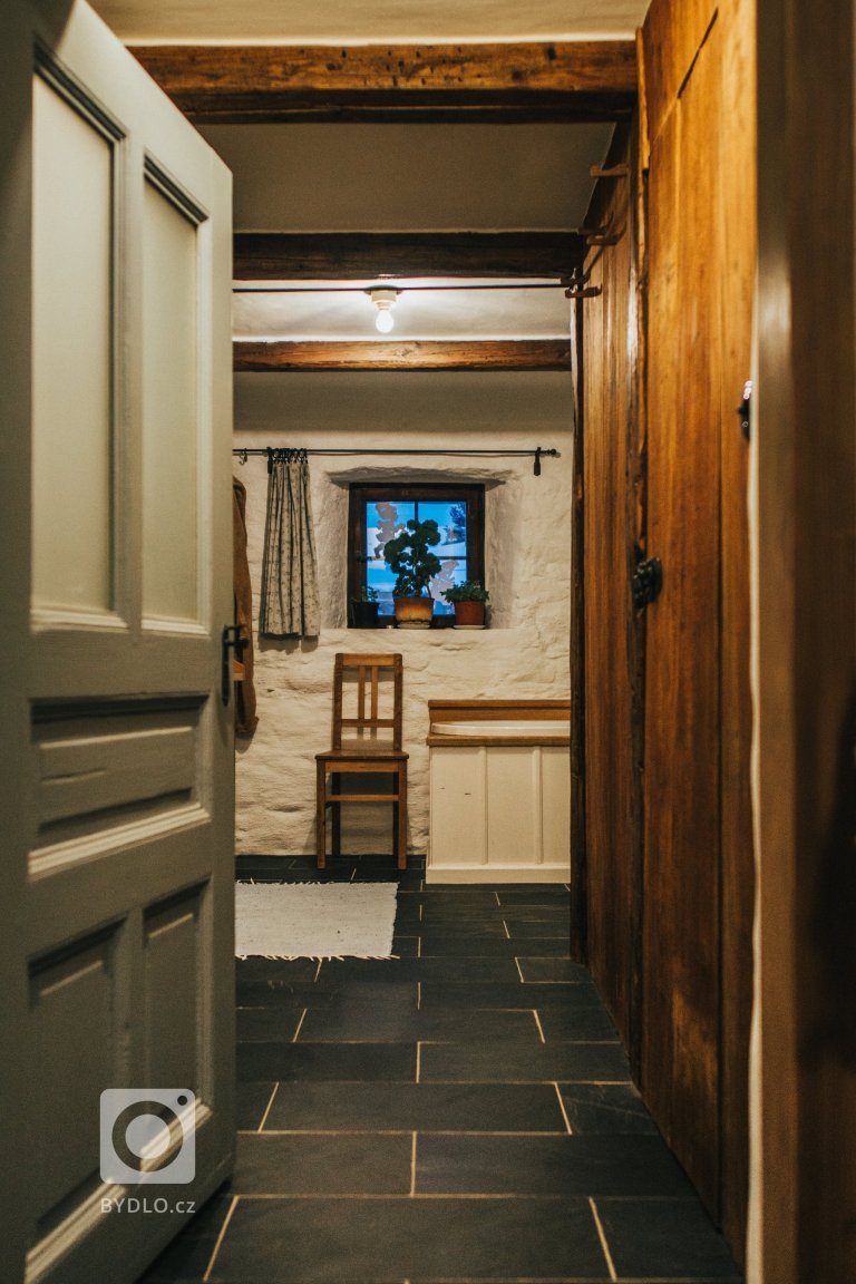 add picture to album