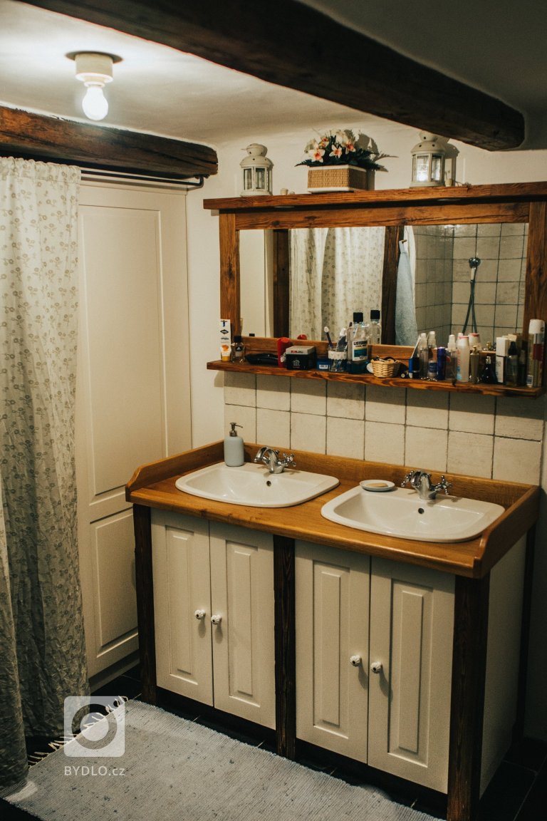 add picture to album