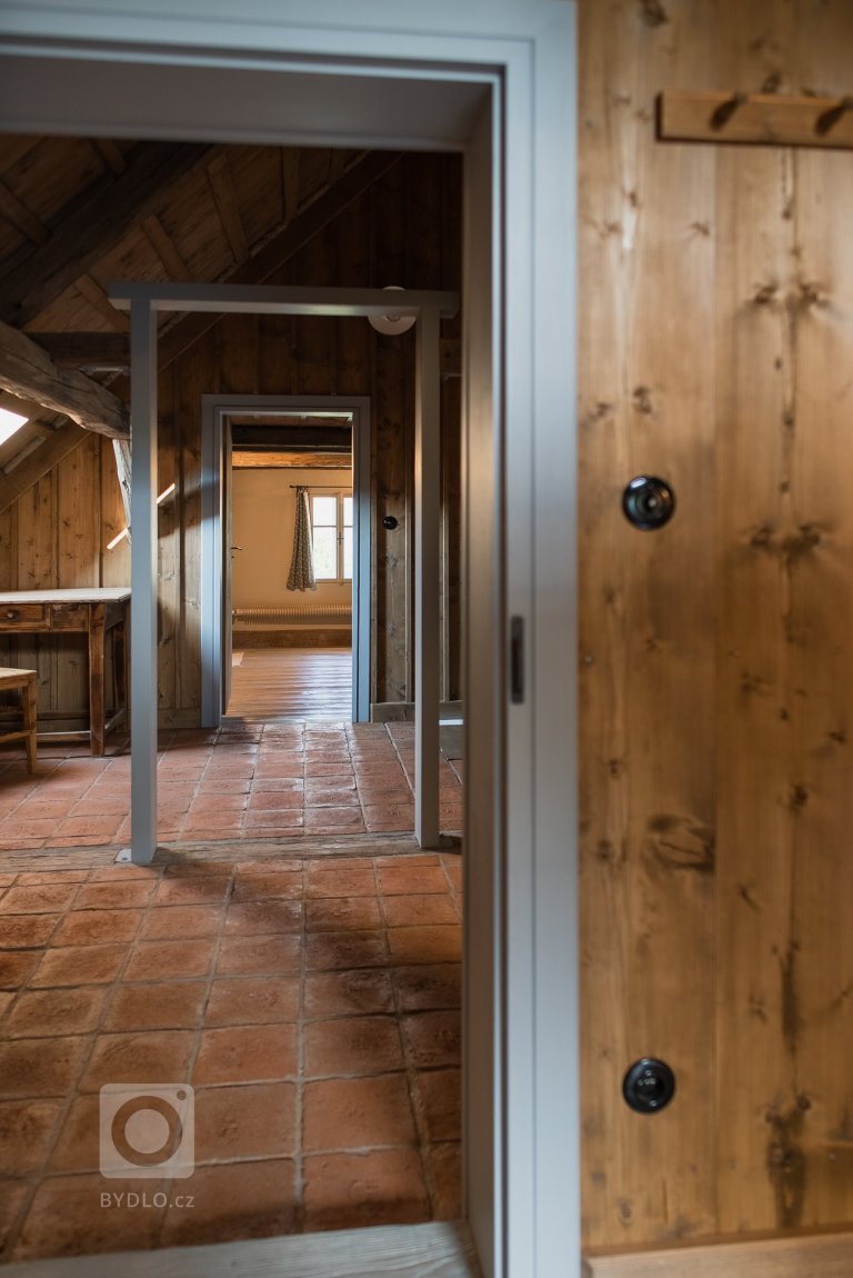 add picture to album