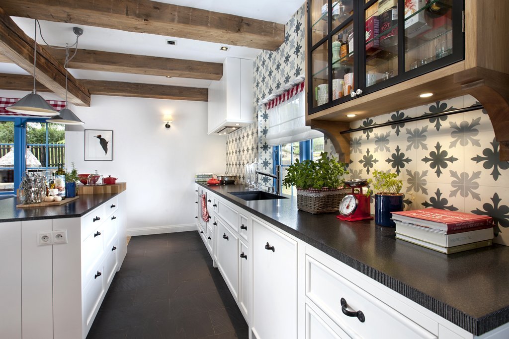 Barevná chalupa pro velkou rodinu