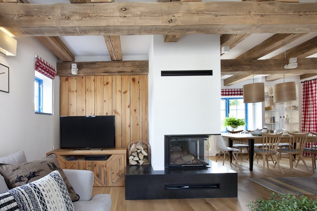 Barevná chalupa pro velkou rodinu