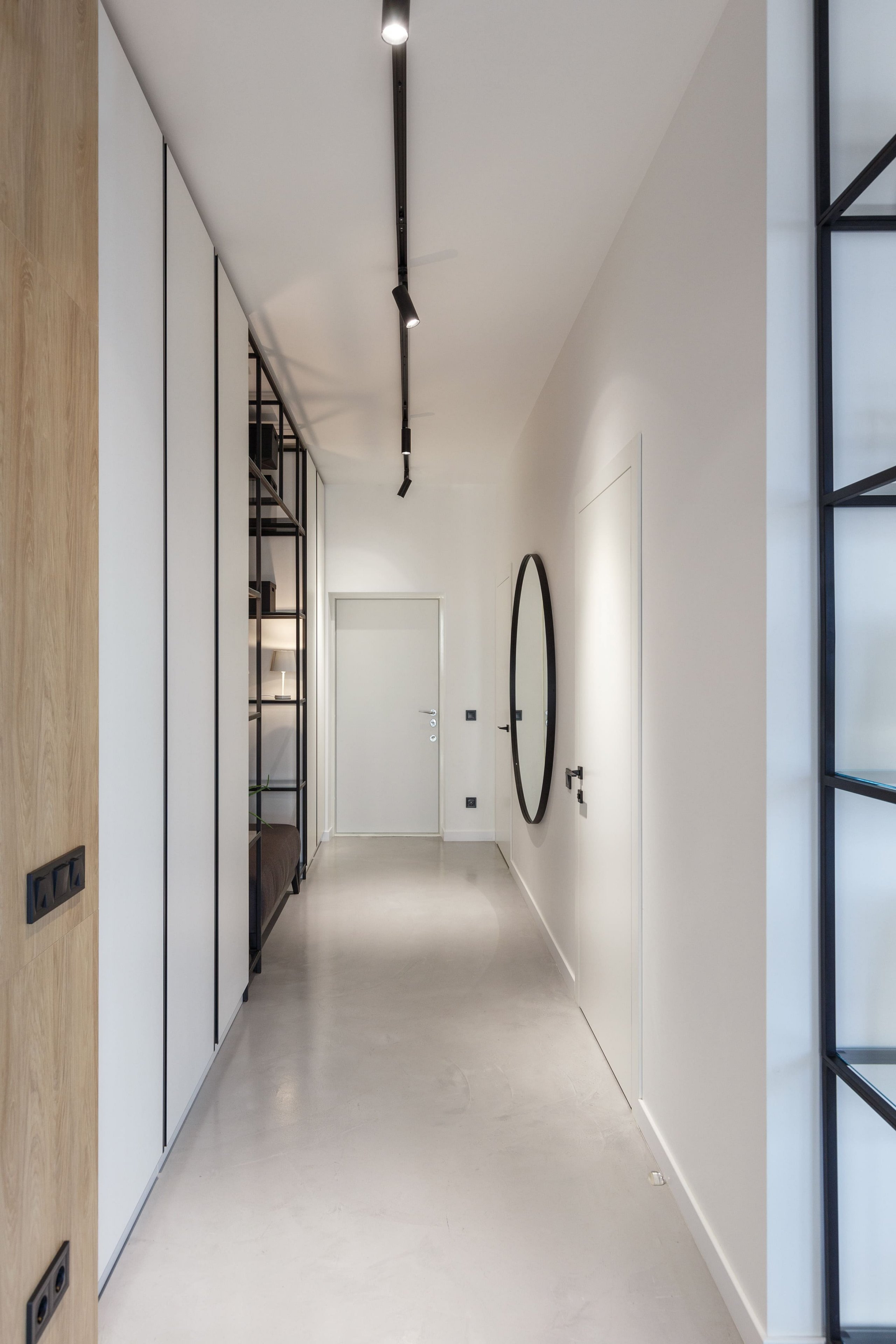 Beton a dřevo v interiéru jdou skvěle dohromady