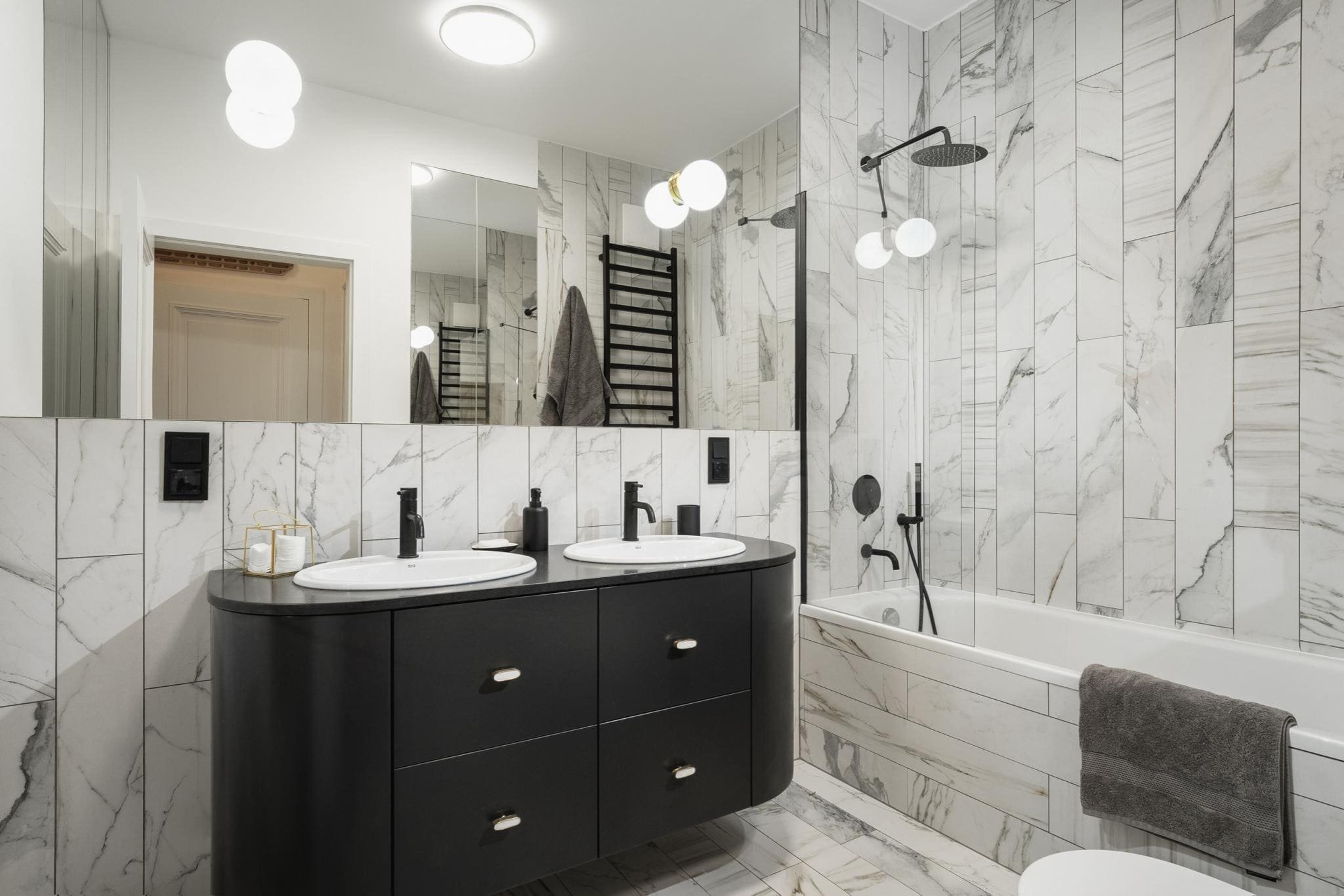 Byt v eklektickém stylu s dotekem pařížského šarmu