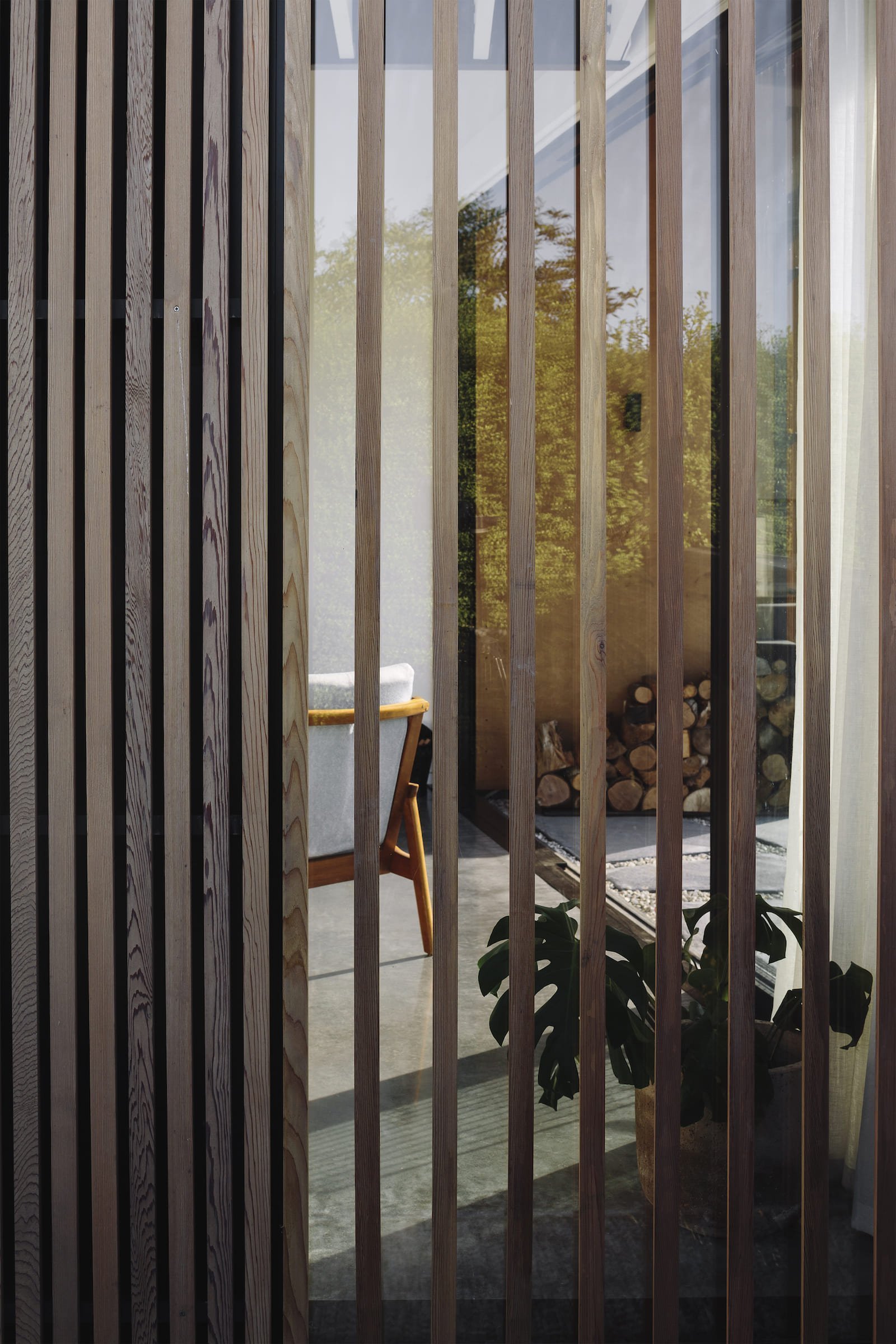 Dům na úzkém pozemku o šířce 13 metrů