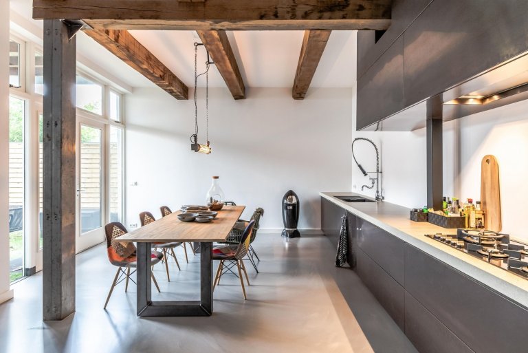 Industriální styl se těší stále velké oblibě