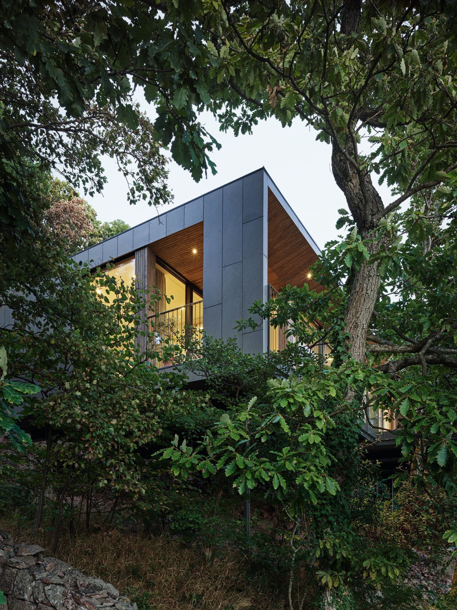 Letní dům v korunách stromů