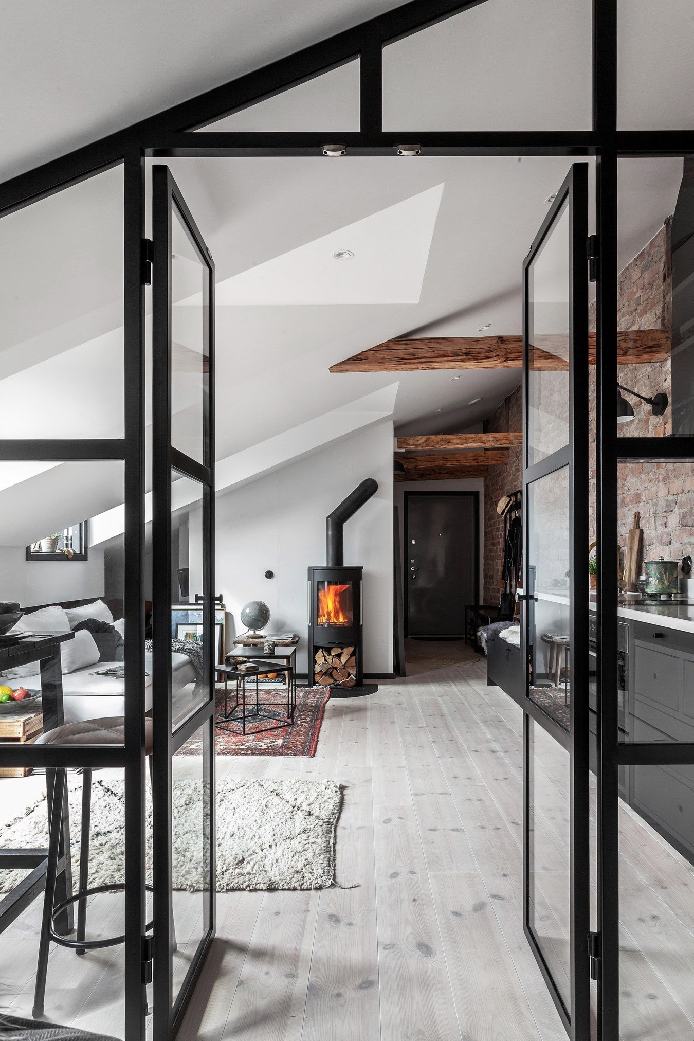 Malý podkrovní byt ve Stockholmu