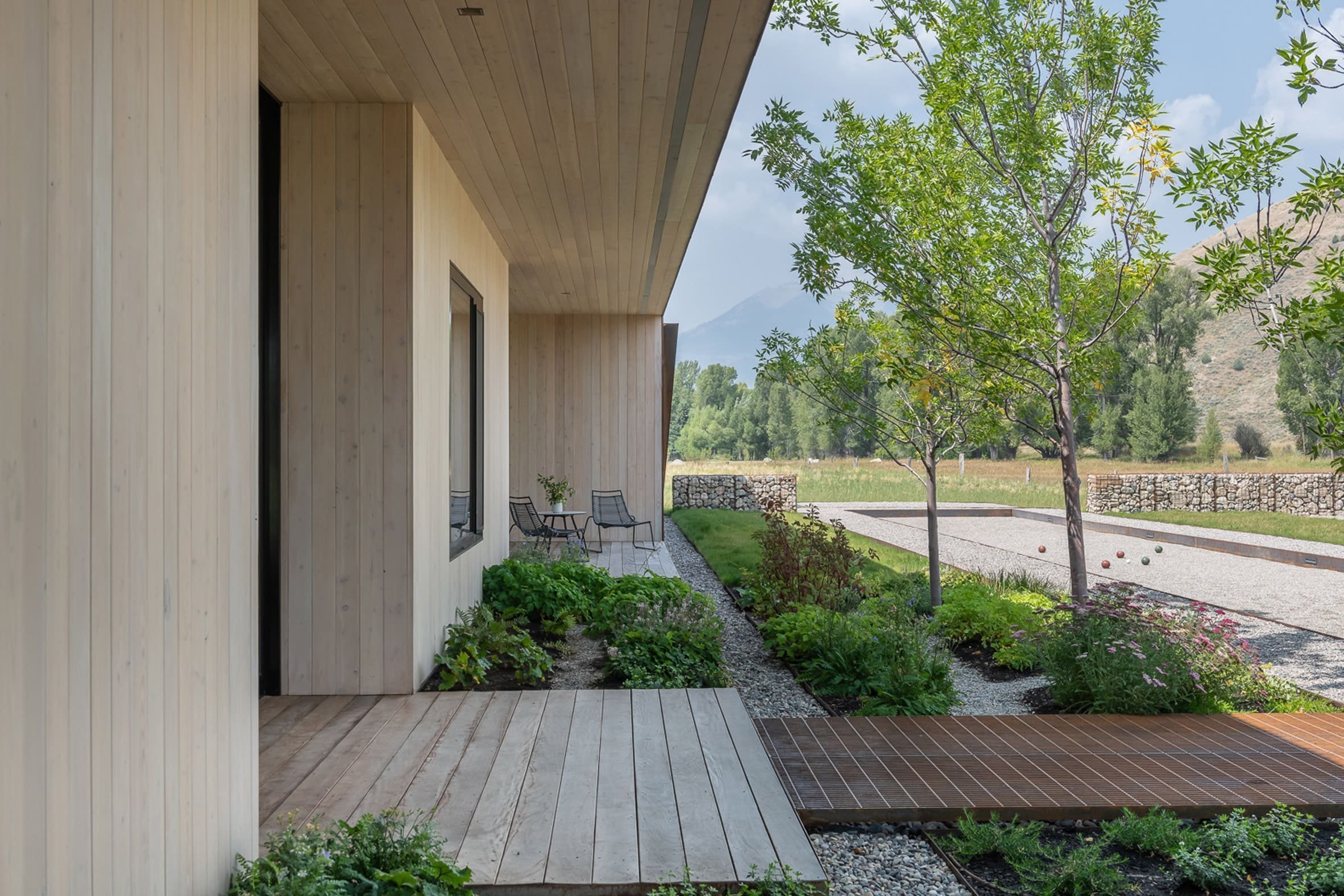 Moderní dům inspirovaný stodolou