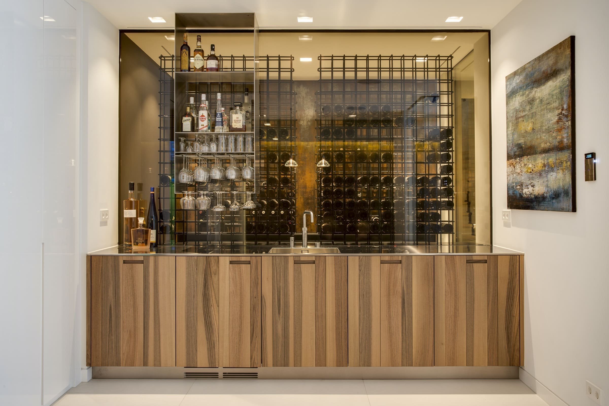 Moderní dům s doškovou střechou