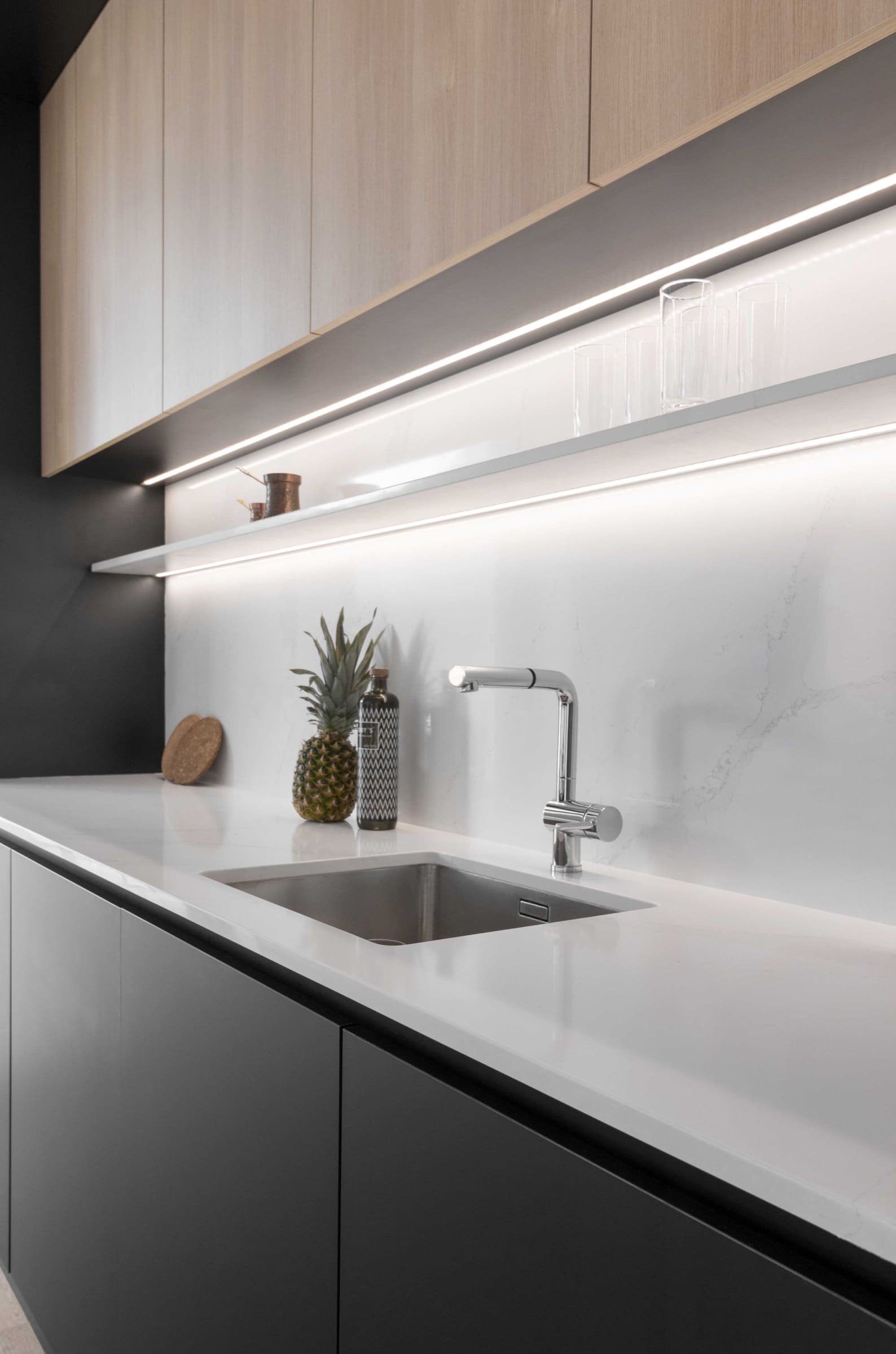 Nadčasový minimalistický interiér