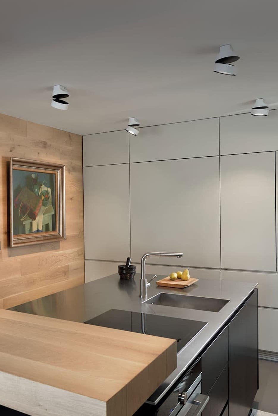 Odvážný eklektický interiér rodinného domu