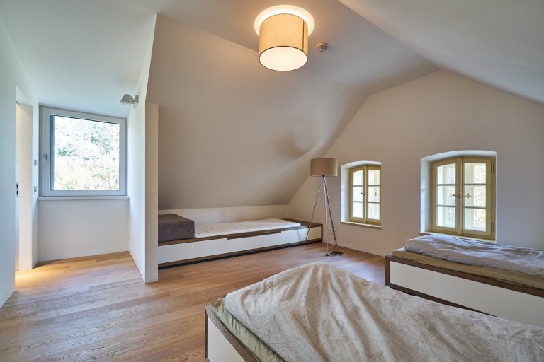 Rekonstrukce staré chalupy v Podkrkonoší