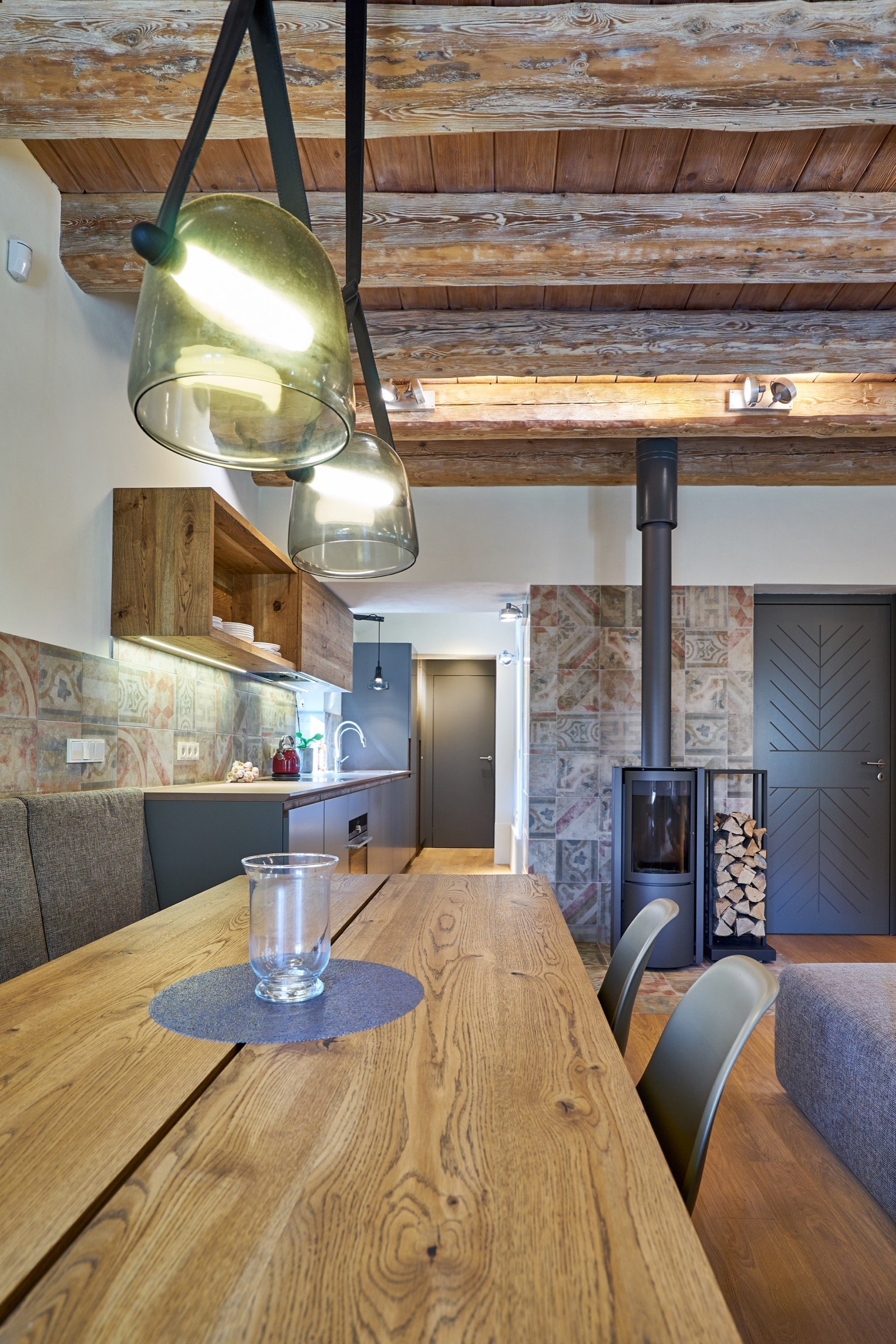 Rekonstrukce staré chalupy v Podkrkonoší