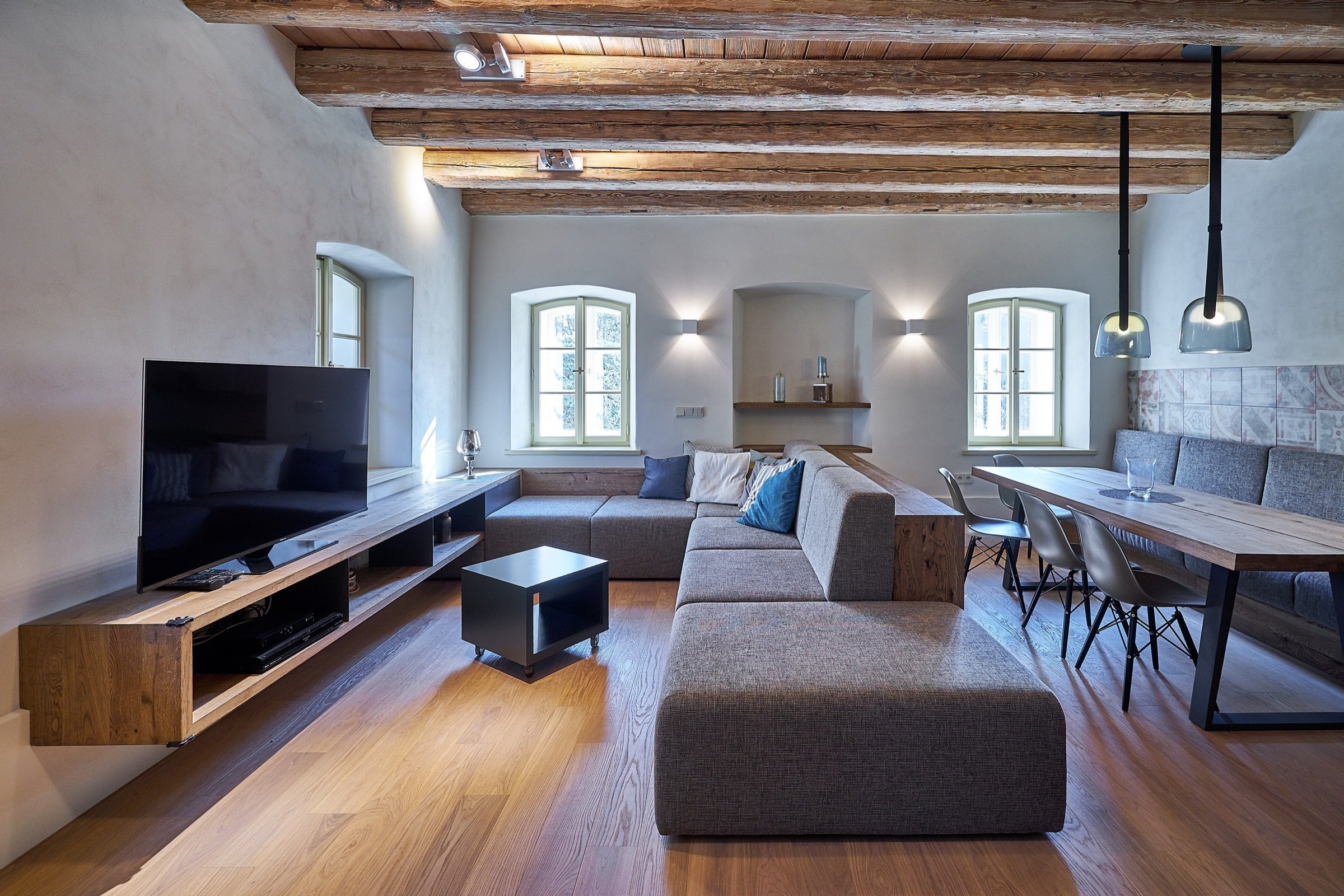 Rekonstrukce staré chalupy v Podkrkonoší