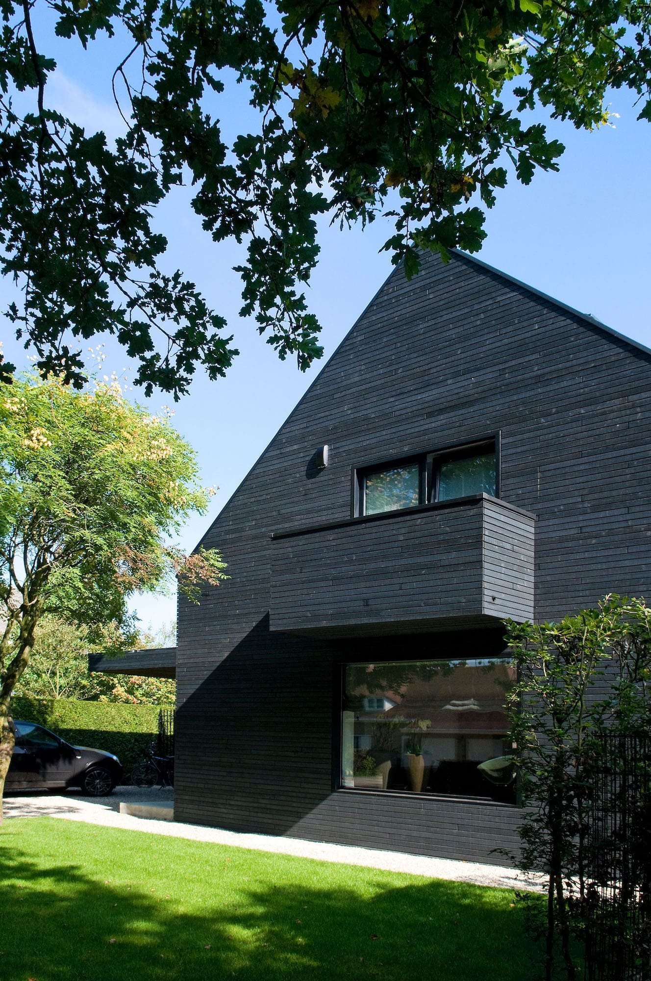 Venkovský dům s minimalistickým interiérem