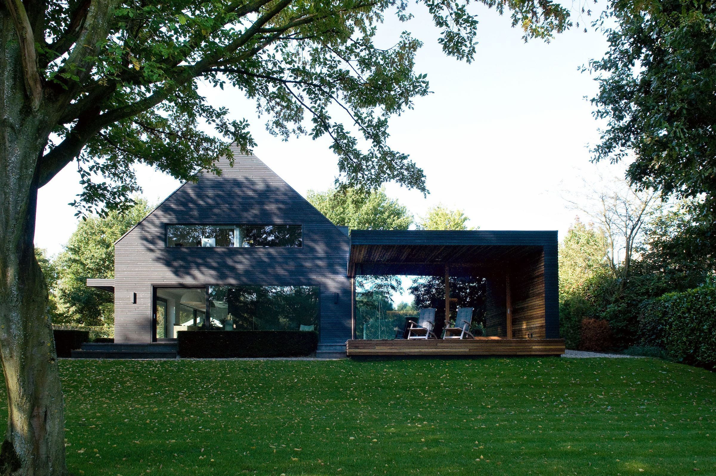 Venkovský dům s minimalistickým interiérem