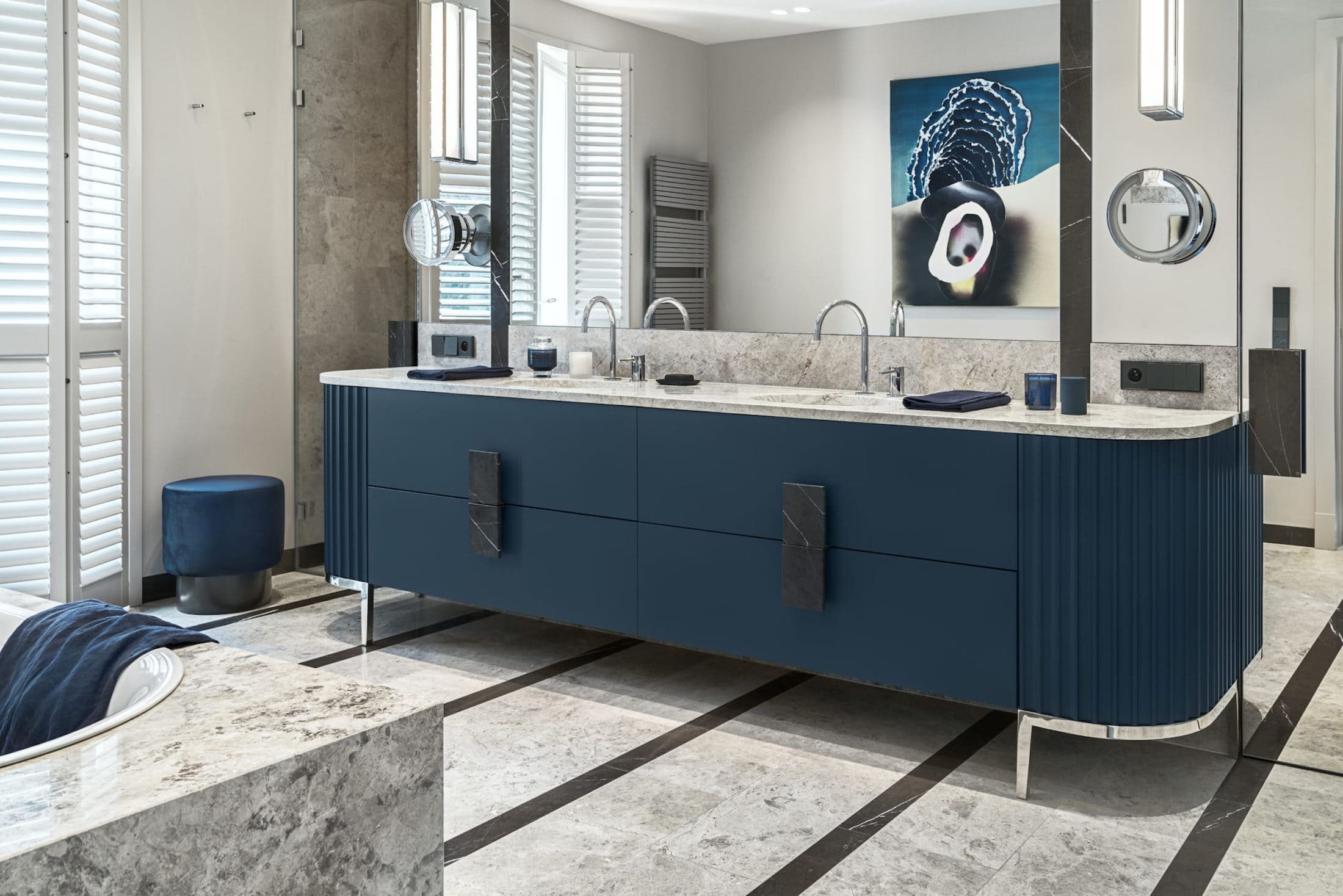 Vila z 30. let v pařížském stylu