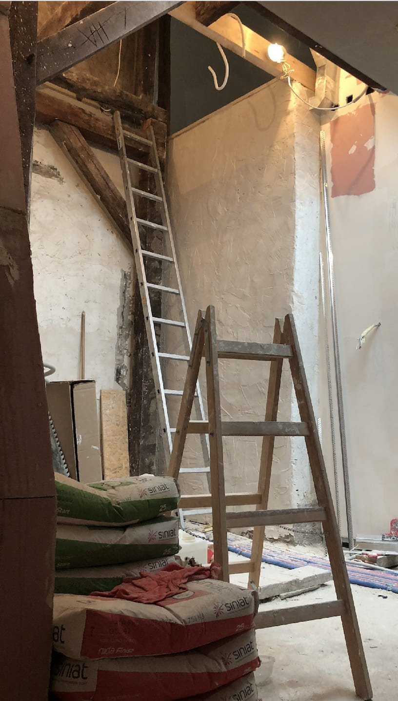 Z bývalé sušárny ve věži je kouzelný loft