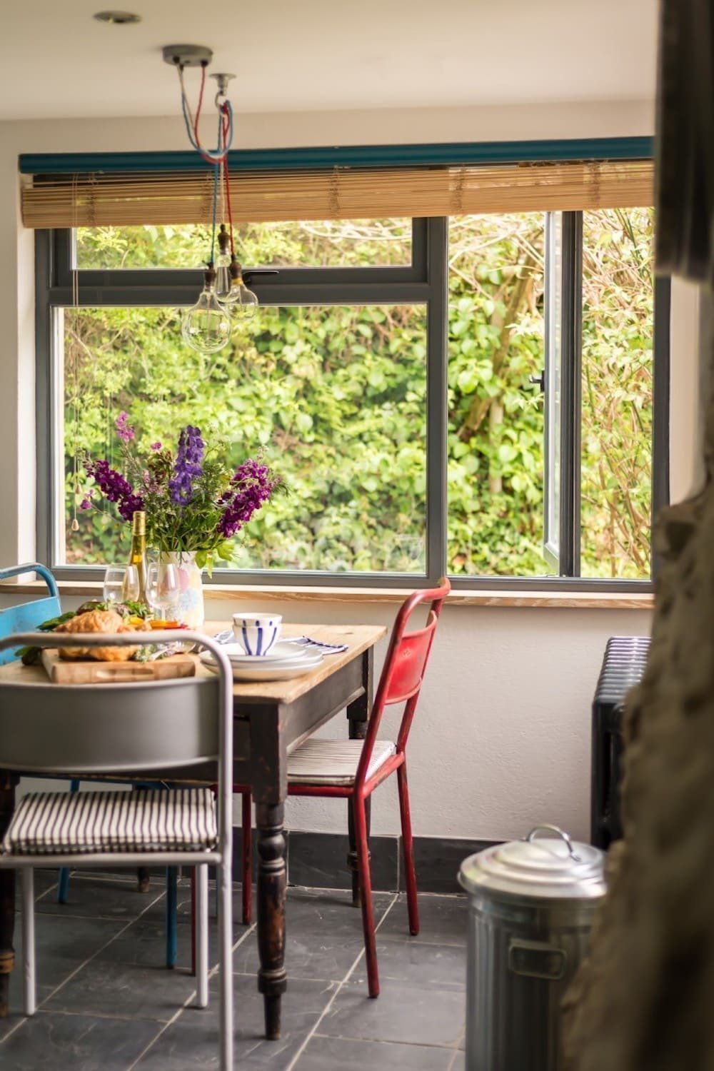 Z prasečího chlívku romantická chaloupka