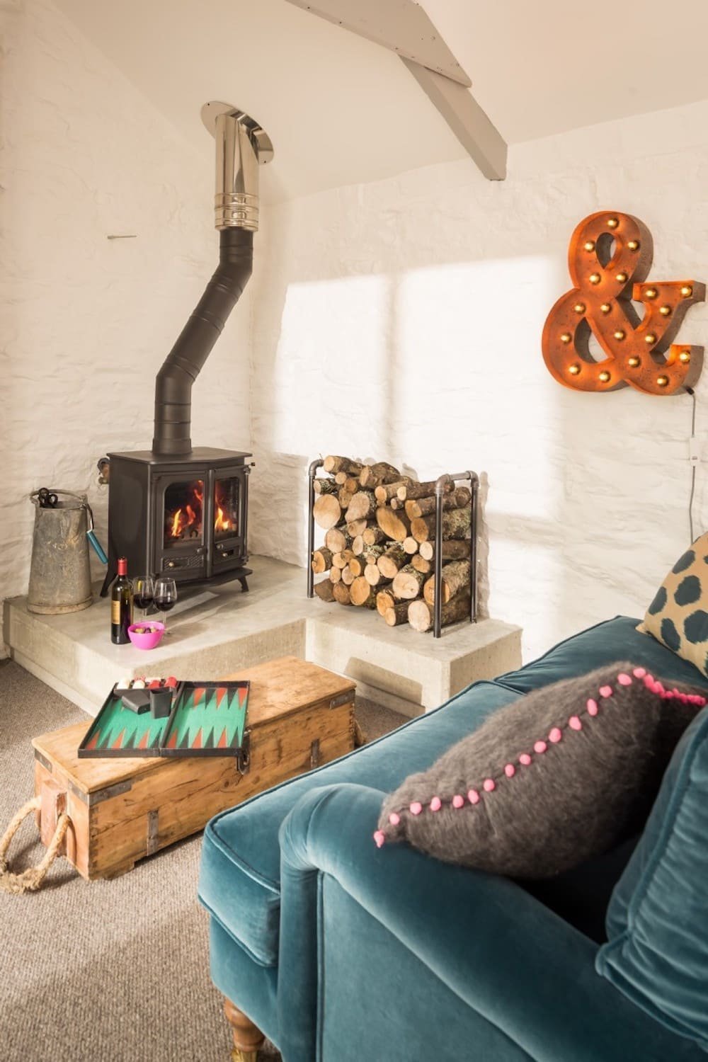 Z prasečího chlívku romantická chaloupka