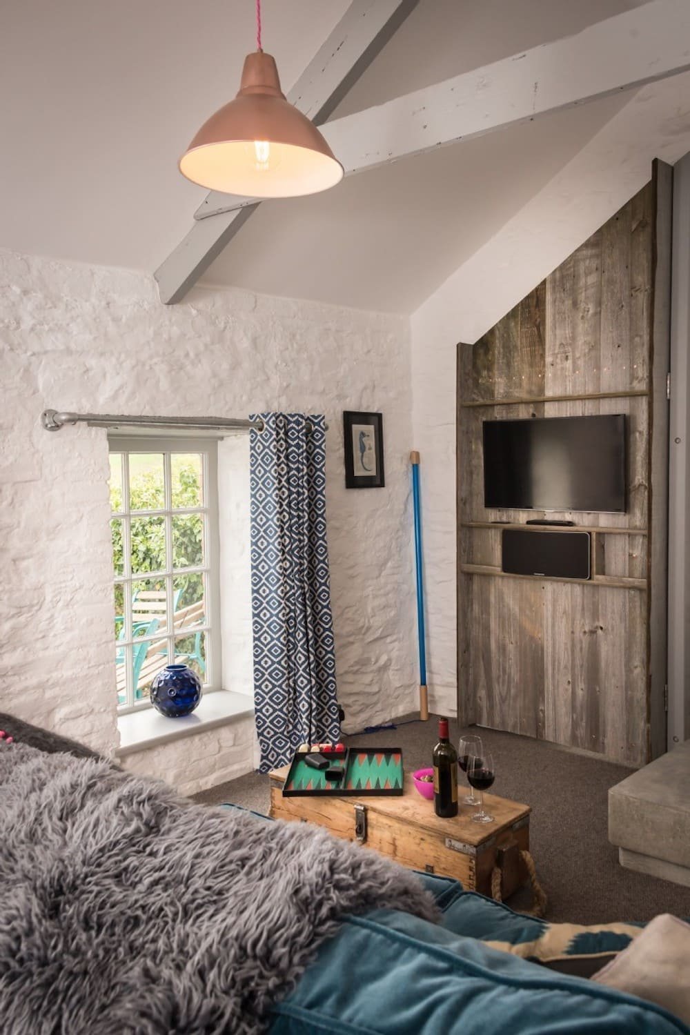 Z prasečího chlívku romantická chaloupka