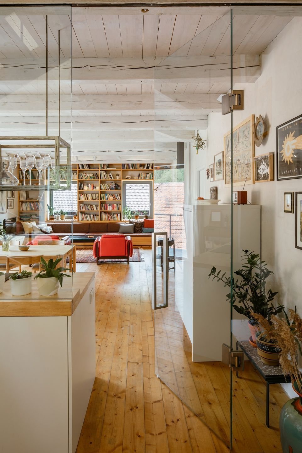 Zrekonstruovaný mlýn v údolí Zbirožského potoka