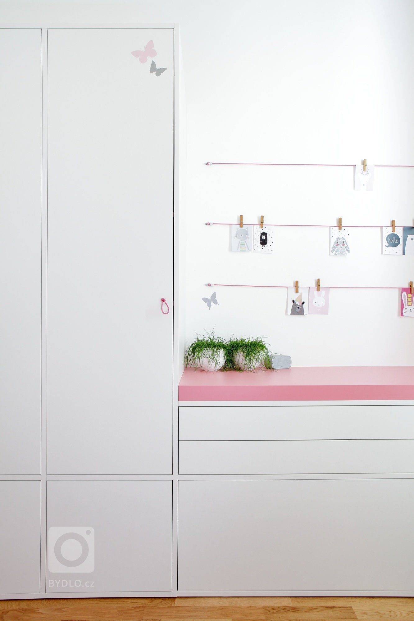 Na tomto projektu jsme začali pracovat v listopadu roku 2016, kdy byt byl ve fázi hrubé stavby a s klienty jsme začali vybírat standardy.
Aktivnější…