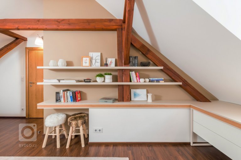 add picture to album