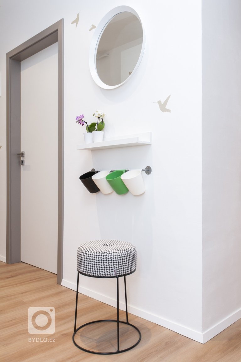 add picture to album