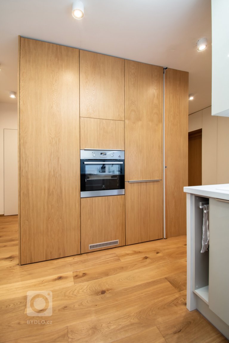 add picture to album