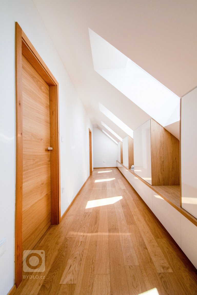 add picture to album