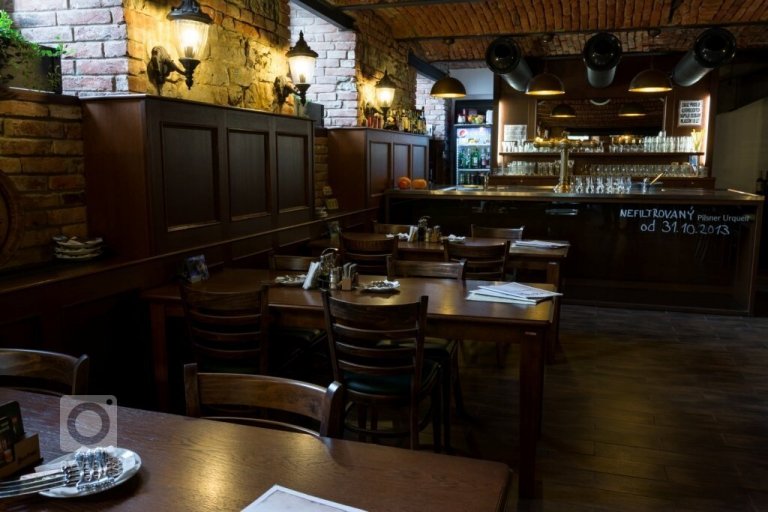 add picture to album