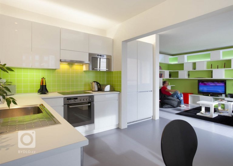 add picture to album