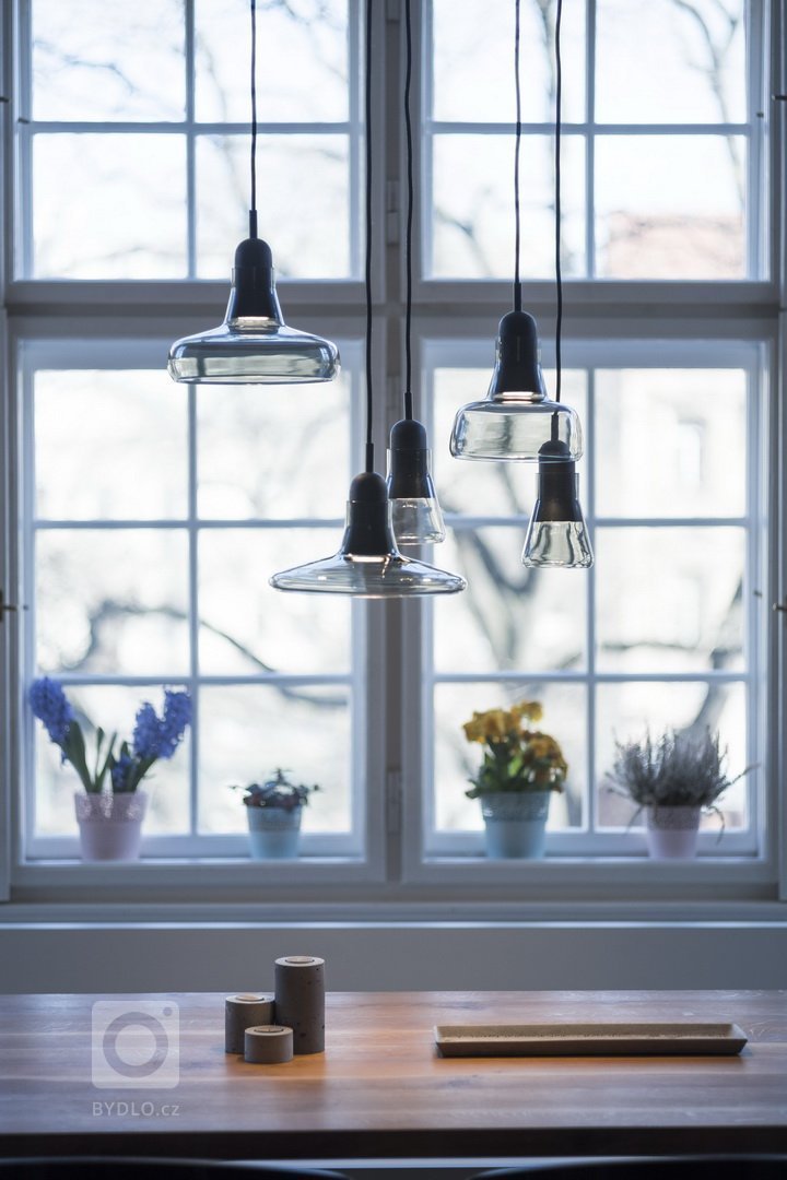 add picture to album