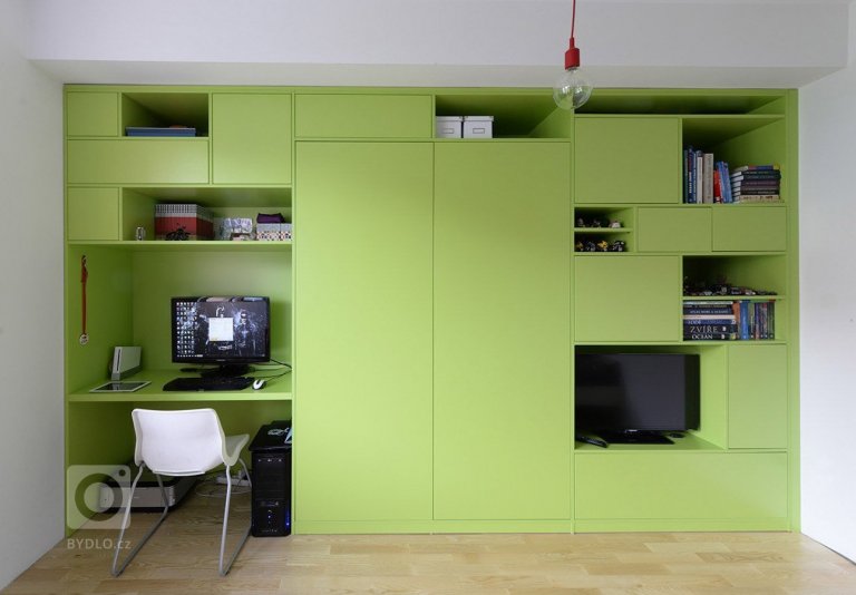 add picture to album