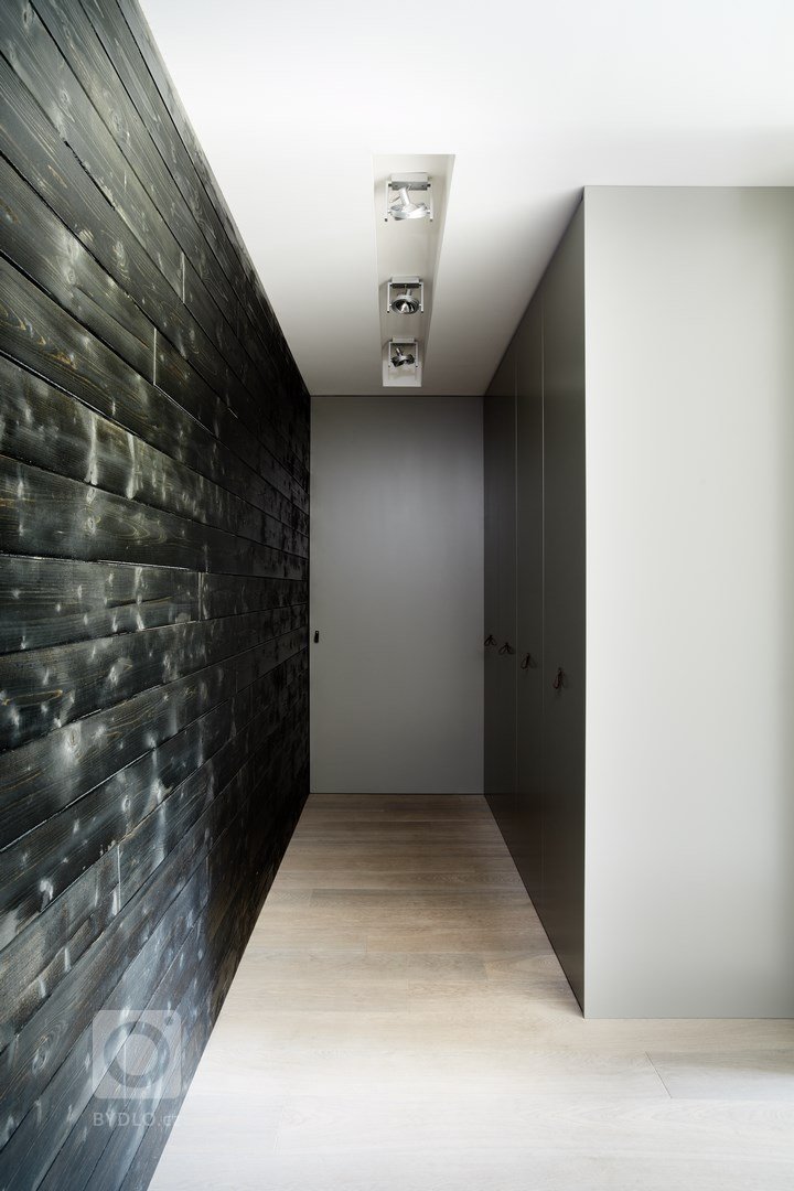 Tento dům je navržen pro lidi s nekonvenčním pohledem na bydlení, pojatý jako bydlení v přírodě. Kompletní návrh a realizace rodinného domu včetně urbanistické…