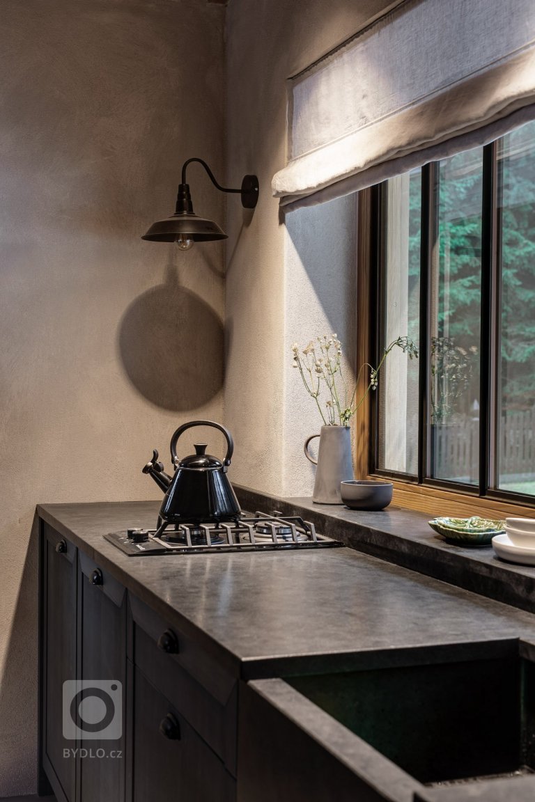 add picture to album