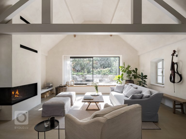 add picture to album