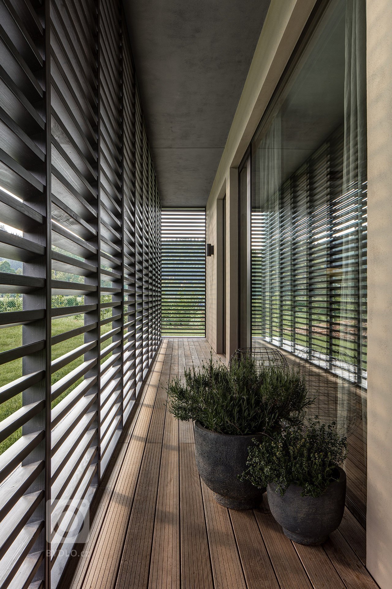 Kompletní návrh a realizace wellness domu včetně urbanistické studie, řešení stavby a dodávky interiéru. Dům byl navržen jako vedlejší stavba k hlavnímu domu s…