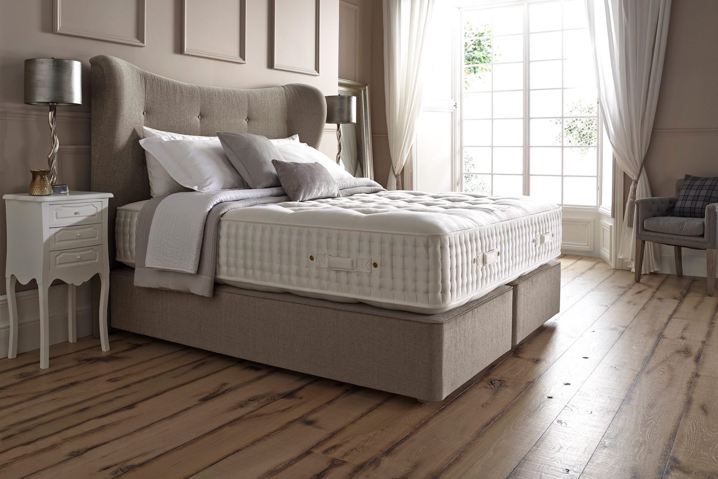 Harrison Bed Tailor Solitaire