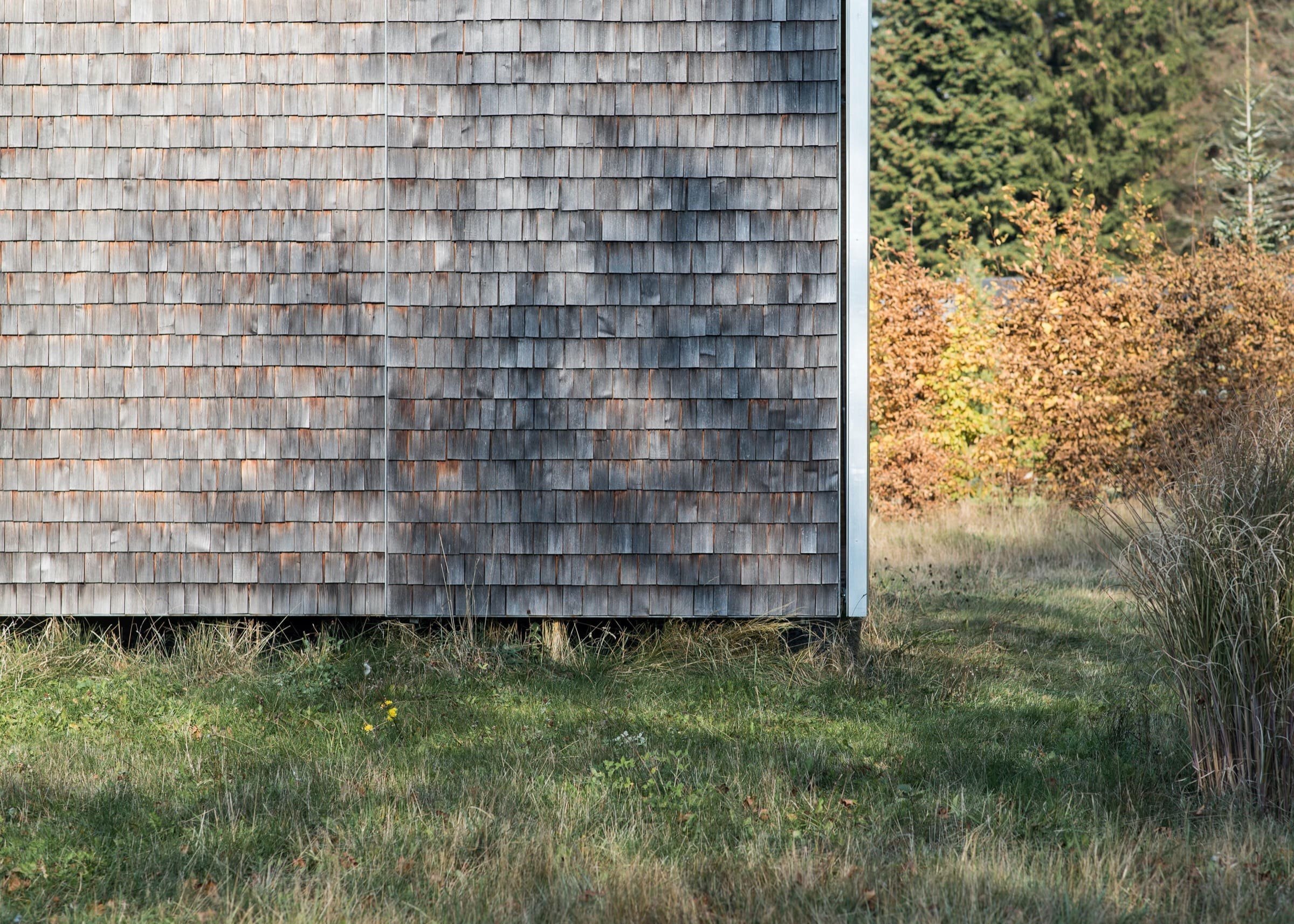 Dřevěný dům na Vysočině vychází z tradičních lidových stavení