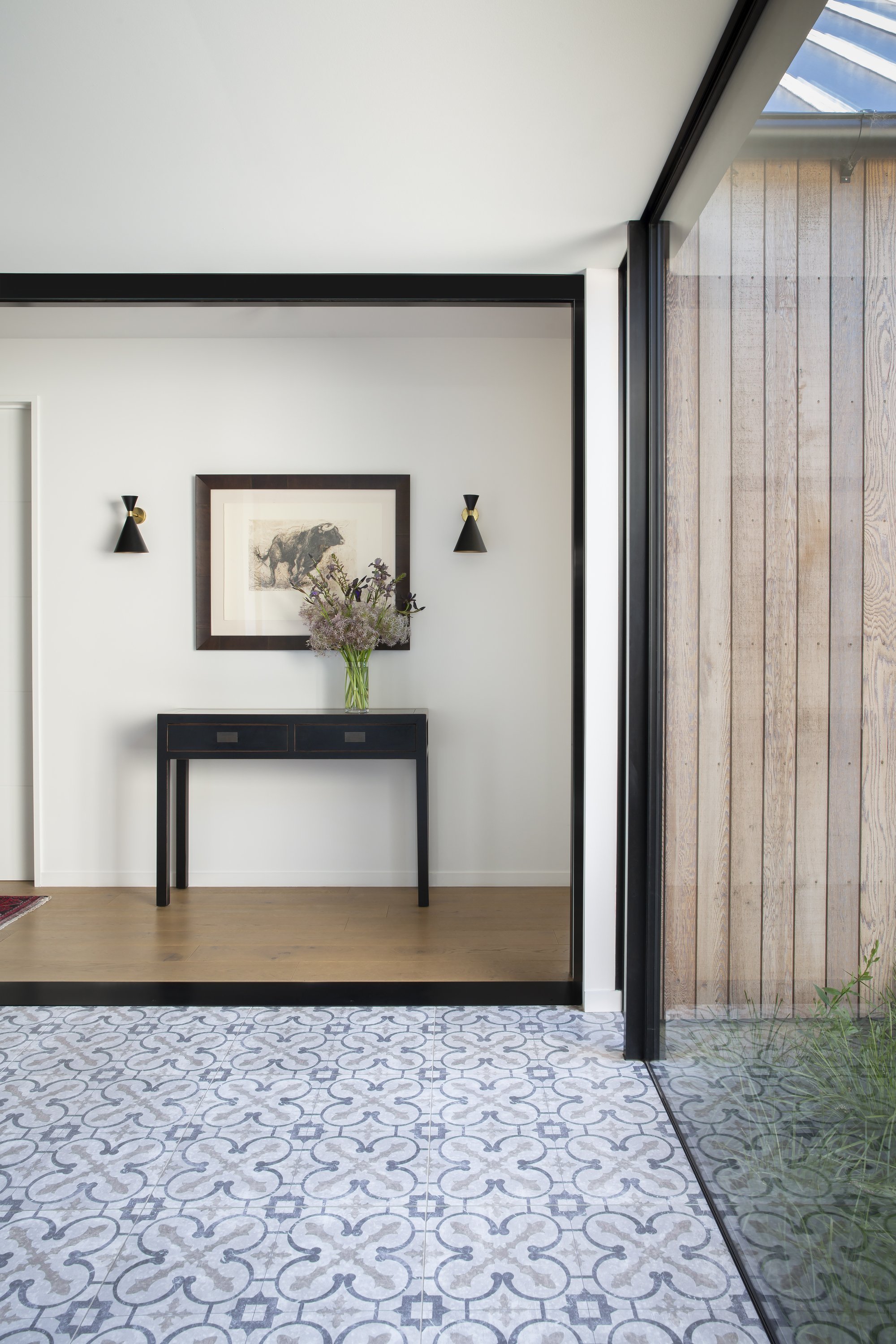 Jedinečný dům na břehu řeky