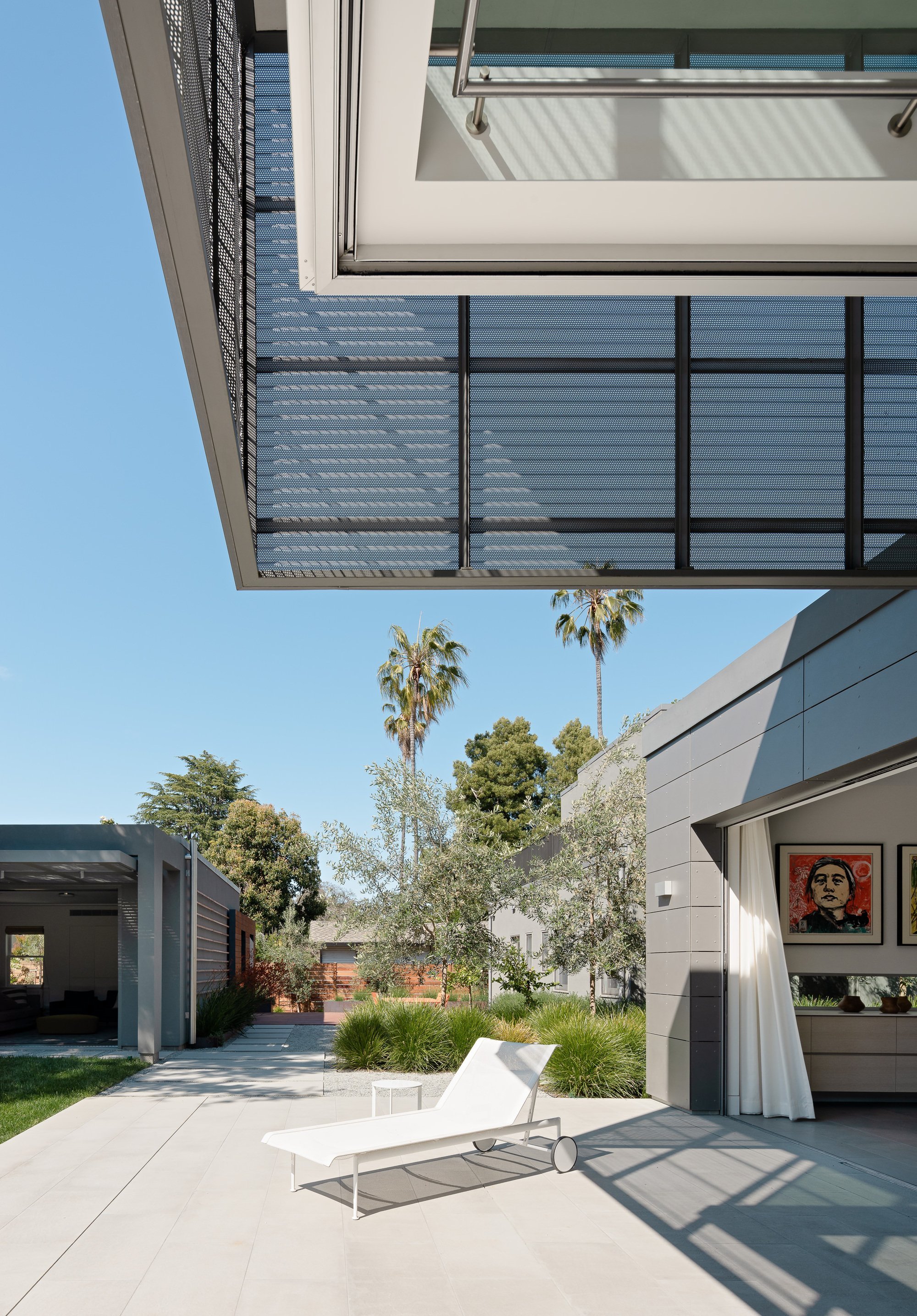 Moderní dům plný umění