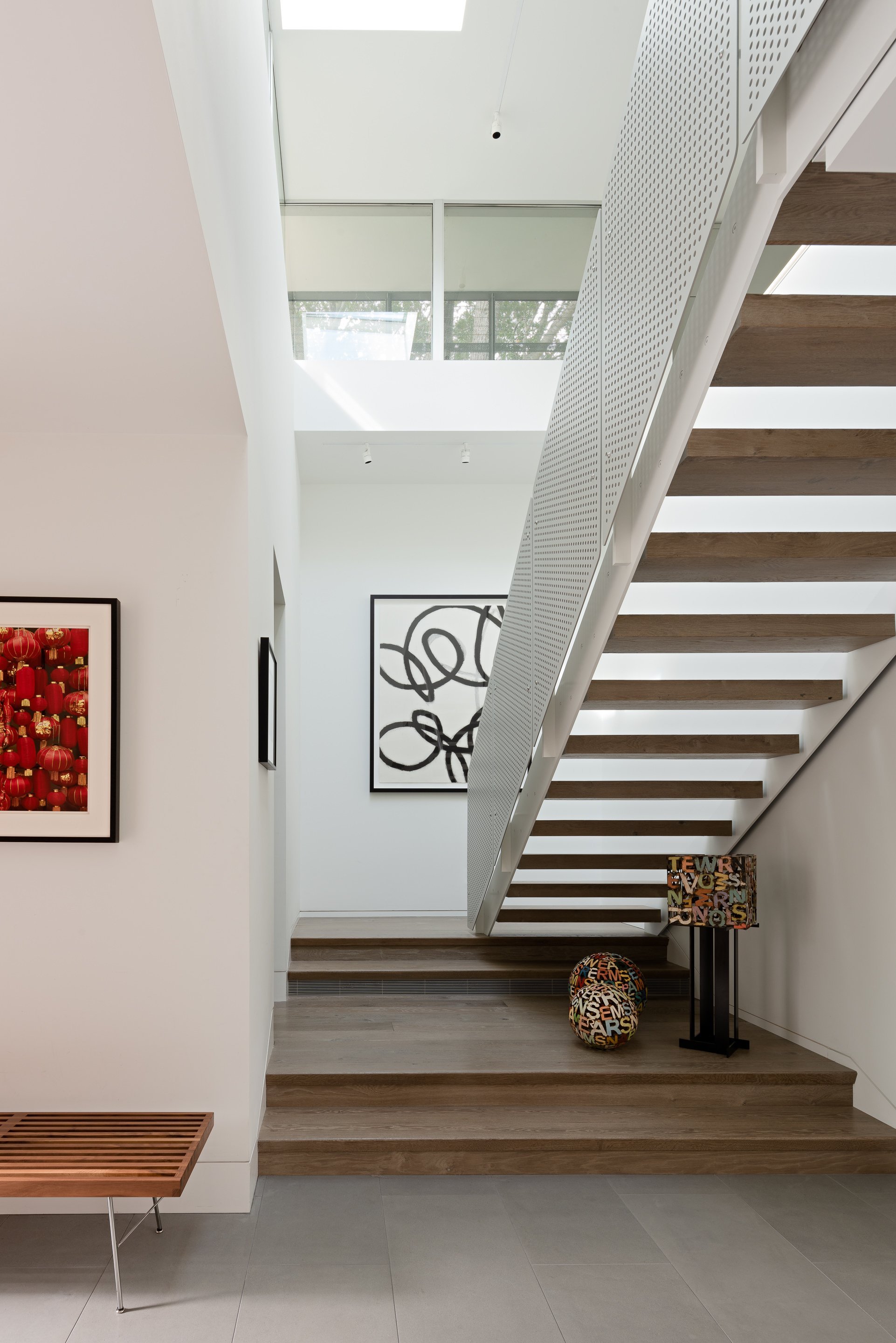 Moderní dům plný umění